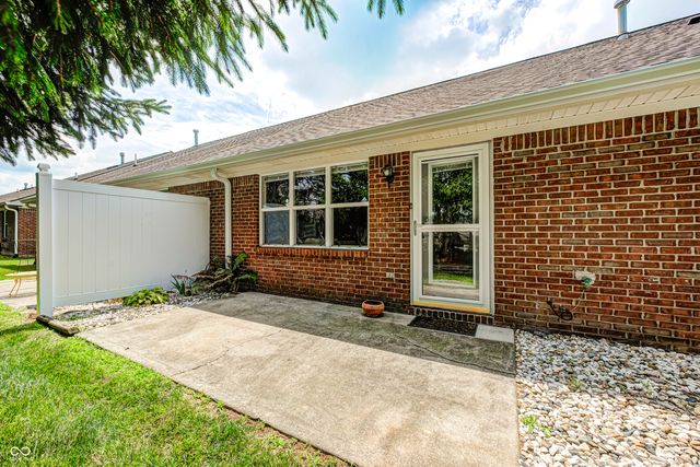 3924 Gray Pond Court, Indianapolis, IN 46237
