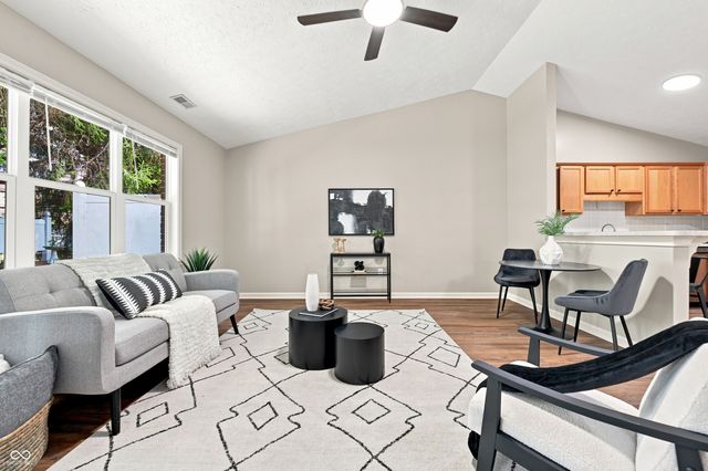 3924 Gray Pond Court, Indianapolis, IN 46237