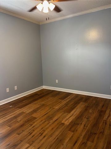 6108 Sturbridge Drive, Mobile, AL 36609