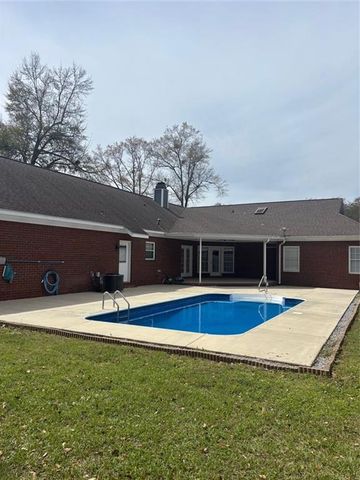 6108 Sturbridge Drive, Mobile, AL 36609