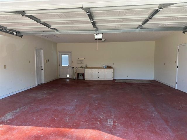 6108 Sturbridge Drive, Mobile, AL 36609