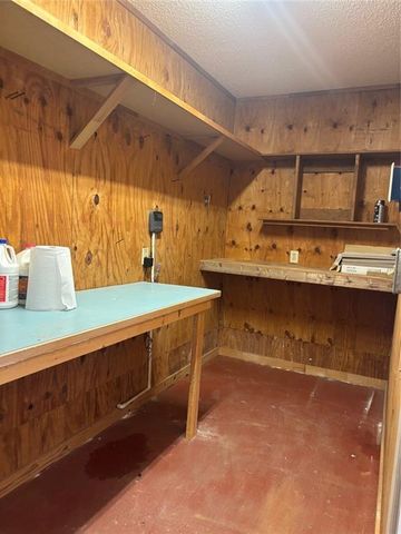 6108 Sturbridge Drive, Mobile, AL 36609