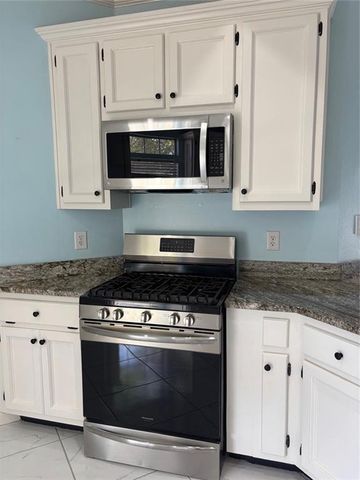 6108 Sturbridge Drive, Mobile, AL 36609