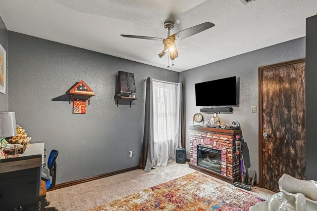 321 Pecos Drive, Weatherford, TX 76086