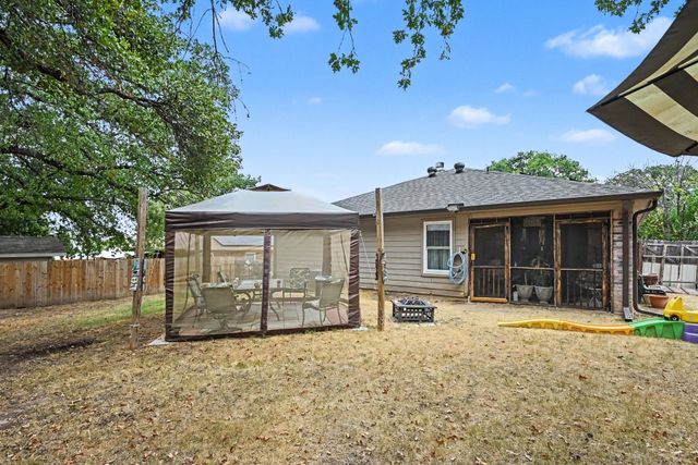 321 Pecos Drive, Weatherford, TX 76086