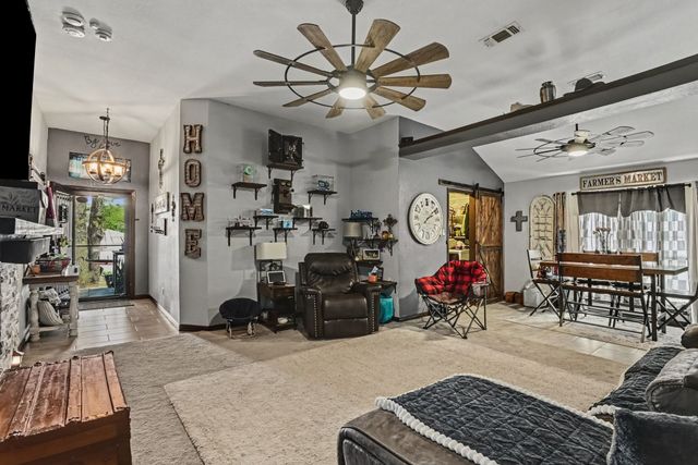 321 Pecos Drive, Weatherford, TX 76086