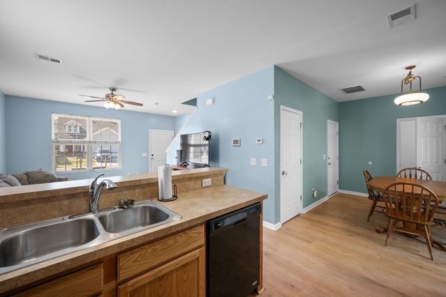 1686 Eider Down Drive, Summerville, SC 29483