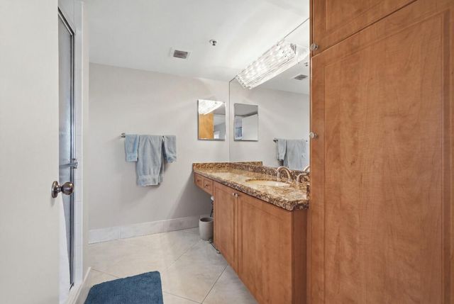6112 HUNTWICK Terrace 108, Delray Beach, FL 33484
