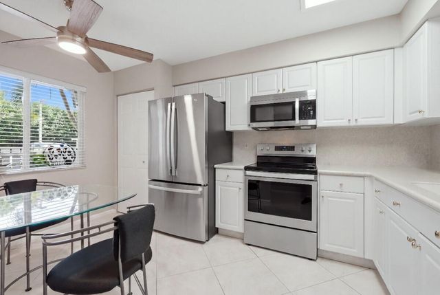 6112 HUNTWICK Terrace 108, Delray Beach, FL 33484
