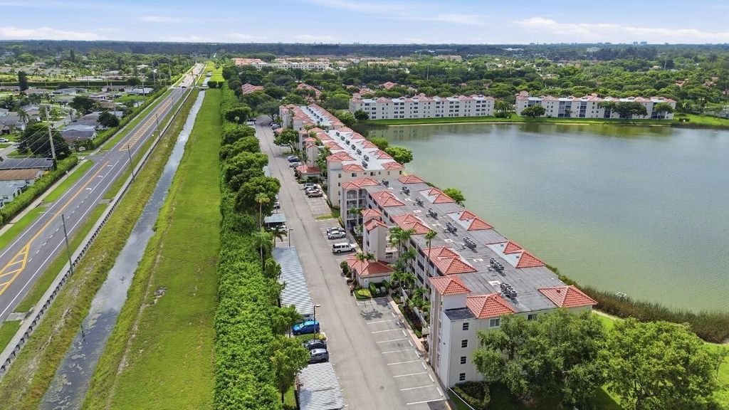 6112 HUNTWICK Terrace 108, Delray Beach, FL 33484