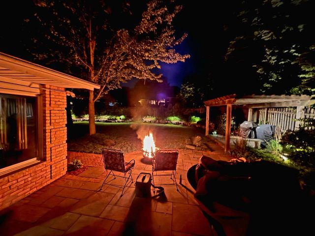 W74N755 Spruce AVENUE, Cedarburg, WI 53012