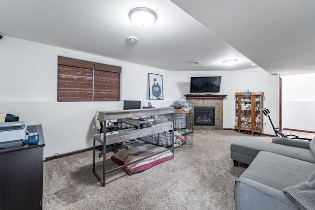 792 PINEDALE LANE, Kronenwetter, WI 54455