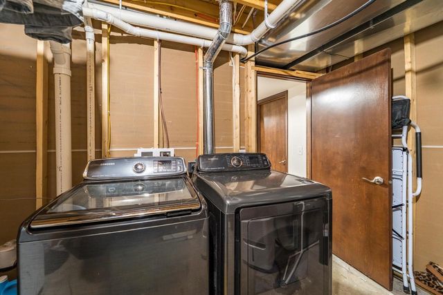 792 PINEDALE LANE, Kronenwetter, WI 54455