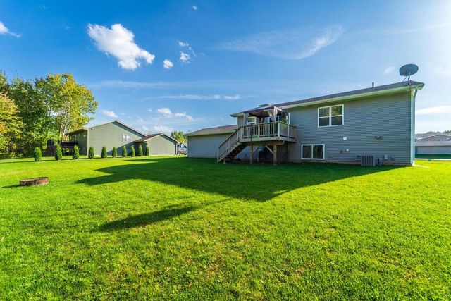 792 PINEDALE LANE, Kronenwetter, WI 54455