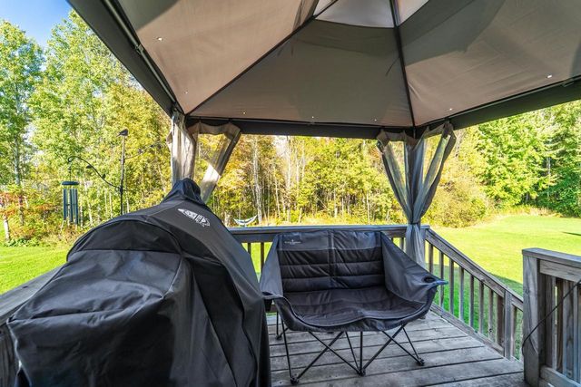 792 PINEDALE LANE, Kronenwetter, WI 54455