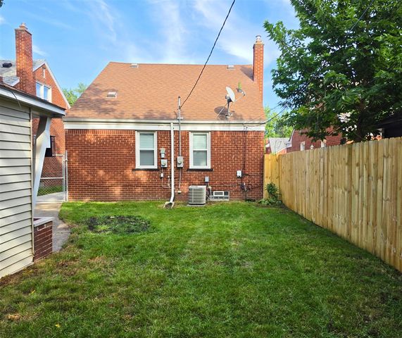 19931 Keystone Street, Detroit, MI 48234