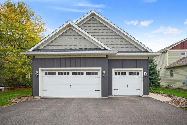 316 Prairie Way S, Bayport, MN 55003
