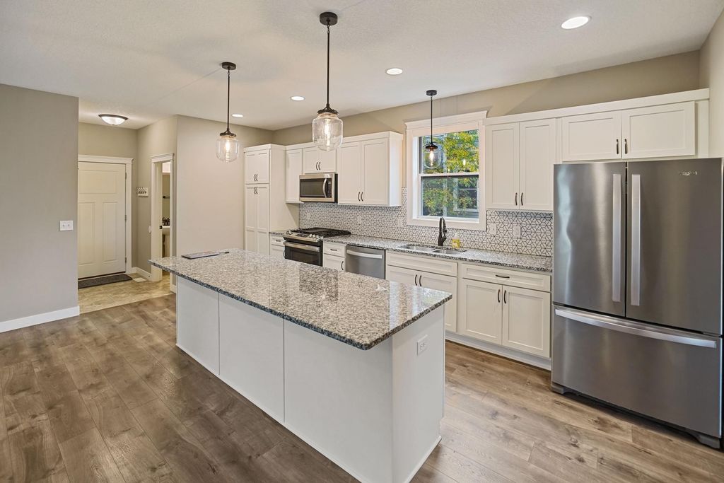 316 Prairie Way S, Bayport, MN 55003 — photo 2