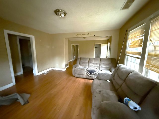 3230 YALE AVE, Memphis, TN 38112