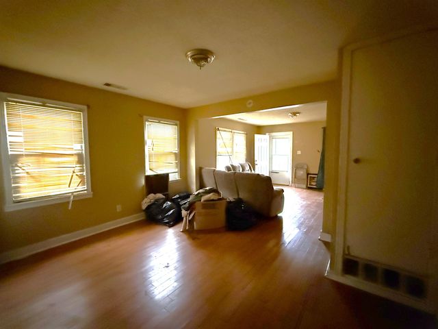 3230 YALE AVE, Memphis, TN 38112