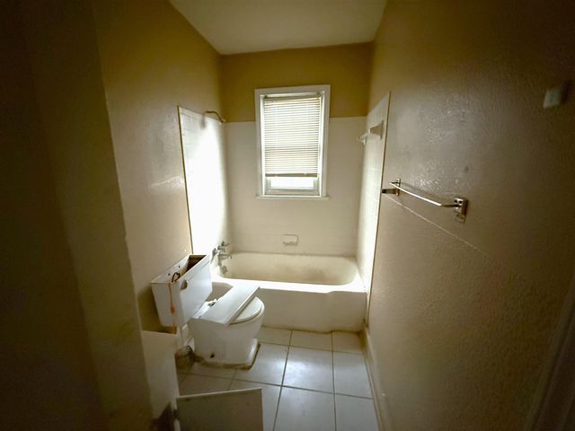 3230 YALE AVE, Memphis, TN 38112