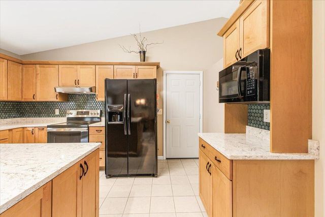 5145 Jonathan LN, Roanoke, VA 24019