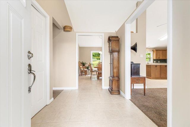 5145 Jonathan LN, Roanoke, VA 24019