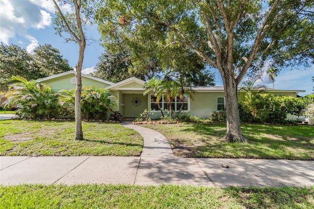 303 WILDWOOD WAY A, Clearwater, FL 33756