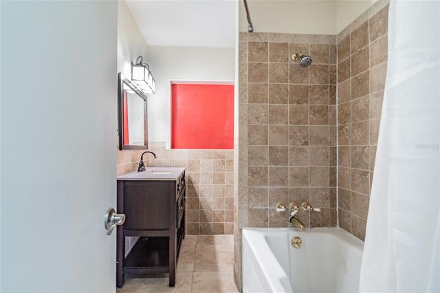 303 WILDWOOD WAY A, Clearwater, FL 33756