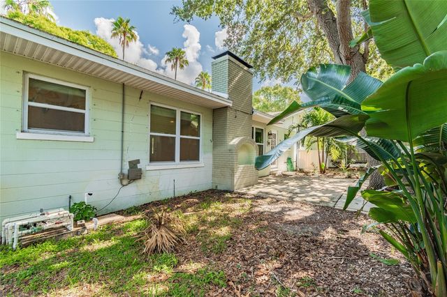 303 WILDWOOD WAY A, Clearwater, FL 33756