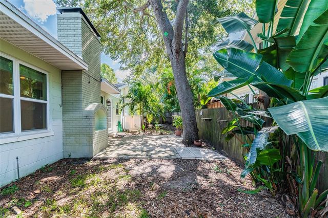 303 WILDWOOD WAY A, Clearwater, FL 33756