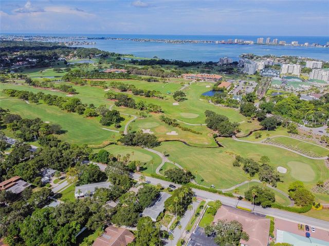 303 WILDWOOD WAY A, Clearwater, FL 33756