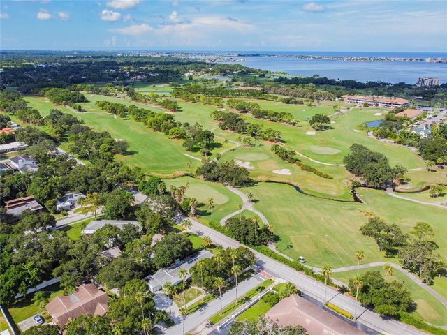 303 WILDWOOD WAY A, Clearwater, FL 33756