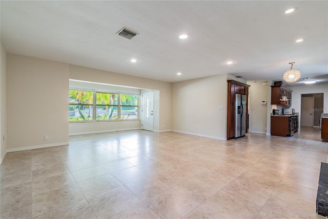 303 WILDWOOD WAY A, Clearwater, FL 33756