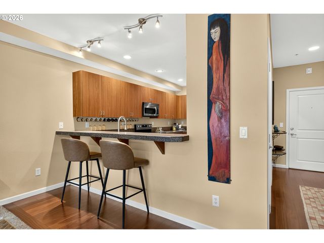 8712 N DECATUR St 303, Portland, OR 97203