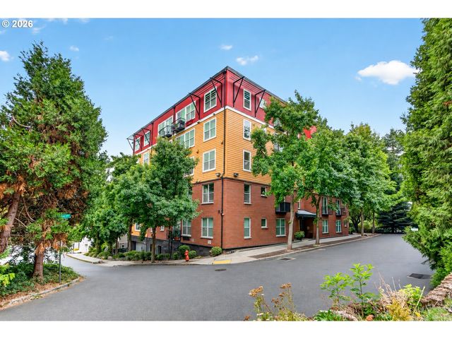 8712 N DECATUR St 303, Portland, OR 97203