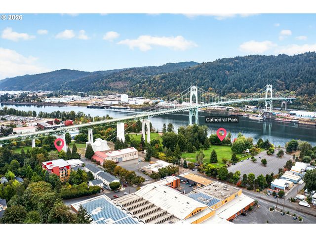 8712 N DECATUR St 303, Portland, OR 97203