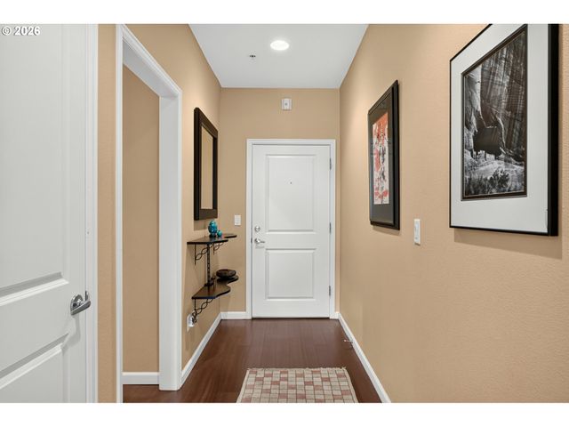 8712 N DECATUR St 303, Portland, OR 97203