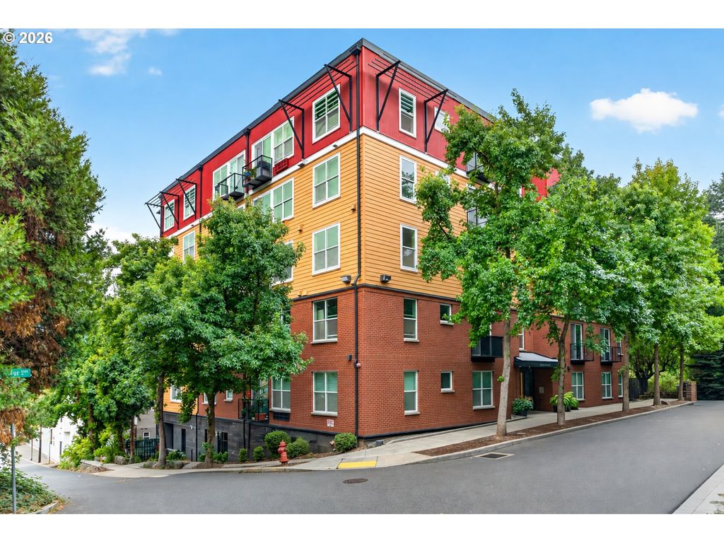 8712 N DECATUR St 303, Portland, OR 97203