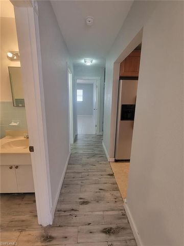 47 Tangelo CT, Lehigh Acres, FL 33936