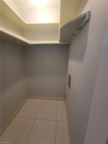 47 Tangelo CT, Lehigh Acres, FL 33936