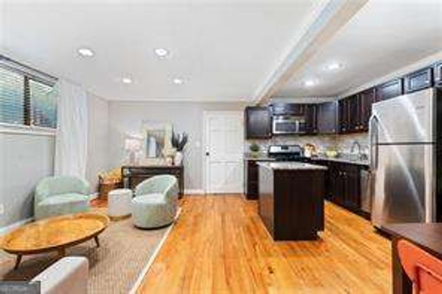 880 Glendale Terrace 9, Atlanta, GA 30308