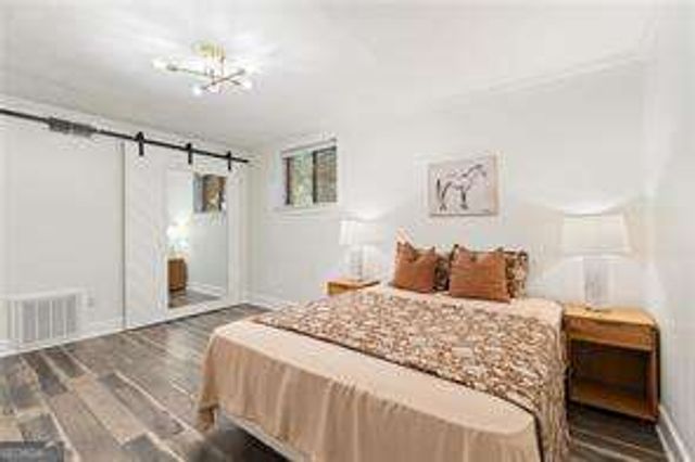 880 Glendale Terrace 9, Atlanta, GA 30308