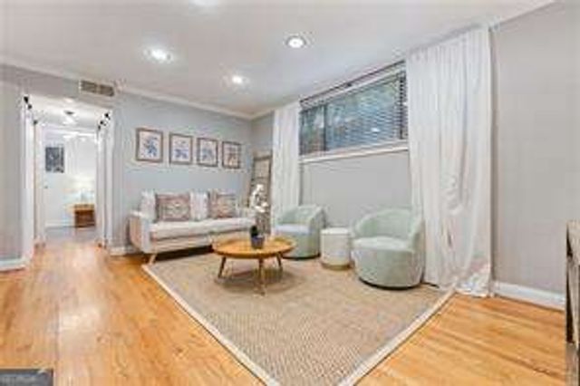 880 Glendale Terrace 9, Atlanta, GA 30308