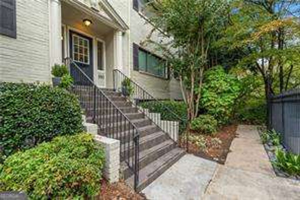 880 Glendale Terrace 9, Atlanta, GA 30308