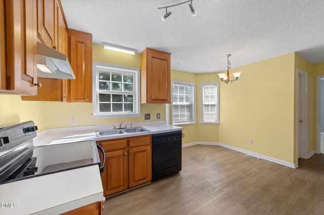 104 Kildare Court, Clayton, NC 27520