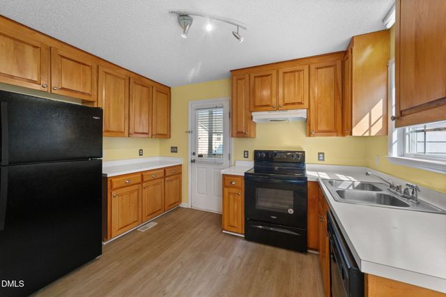 104 Kildare Court, Clayton, NC 27520
