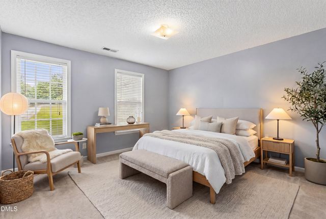 104 Kildare Court, Clayton, NC 27520