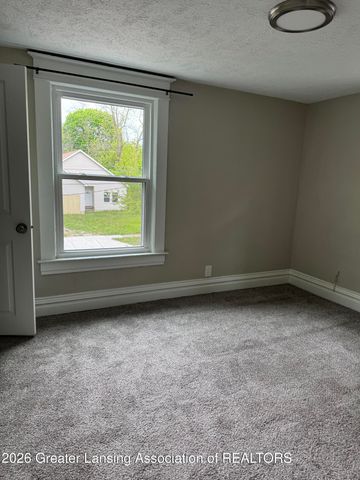 917 W Shiawassee Street, Lansing, MI 48915