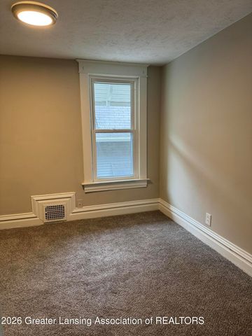 917 W Shiawassee Street, Lansing, MI 48915